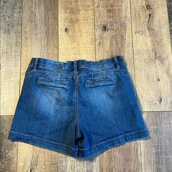 One 5 One Goddess Fit Love My Fit Jean Shorts Size 10/30 - Picture 5 of 11